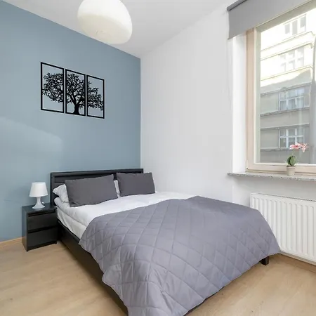 Apartamento Lea Krowodrza By Renters Cracóvia